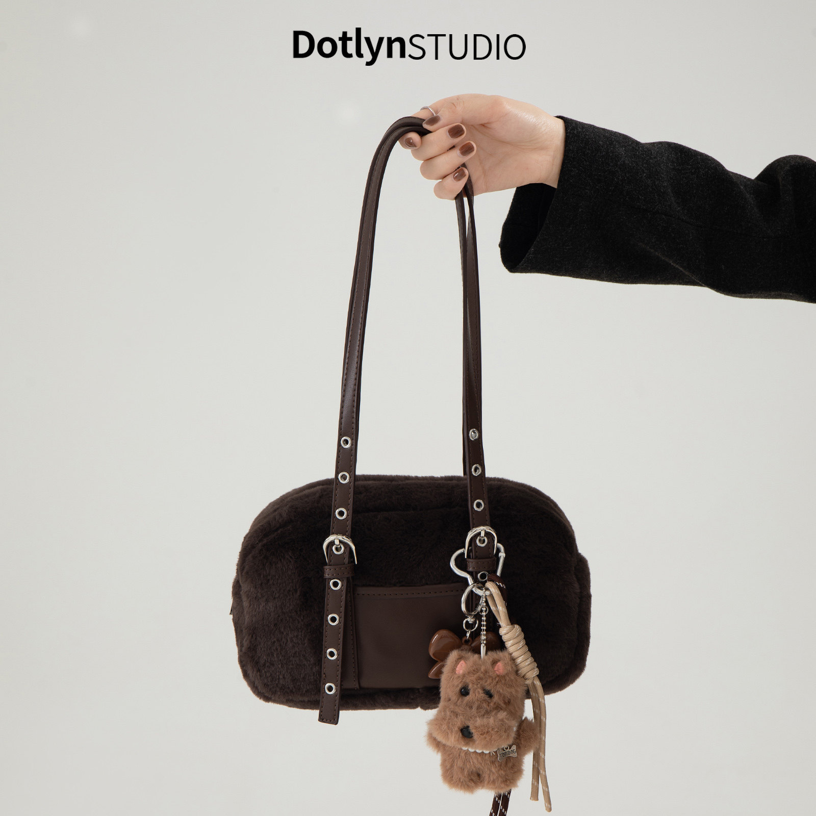 Dotlyn小众高级感时尚休闲波士顿包冬季新款可爱百搭毛茸茸单肩包,箱包皮具/热销女包/男包,波士顿包,淘宝优惠券,粉丝福利购,淘宝优惠卷