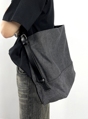 【现货】实用主义LEM老钱风hobo托特做旧帆布流浪包袋Jennie同款