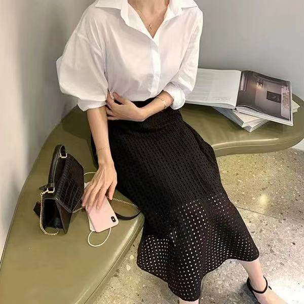 黑色蕾丝镂空显瘦鱼尾半身裙