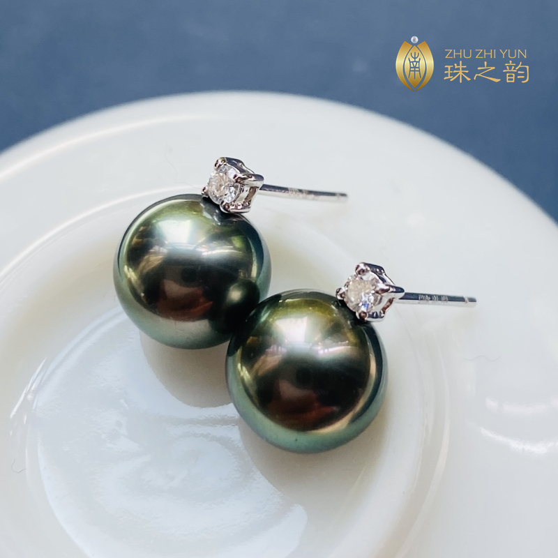 大溪地黑珍珠耳钉18k金钻石