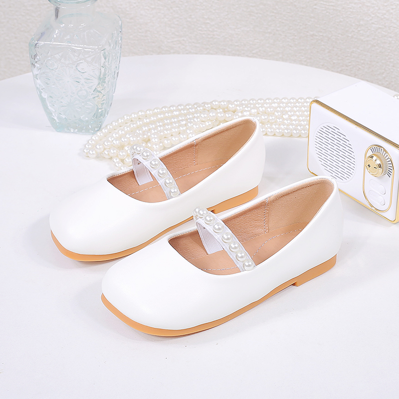 女童平底方头软底公主小皮鞋