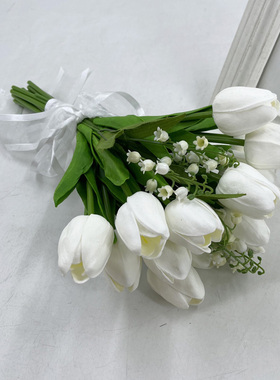 新款新娘结婚婚礼仿真白色郁金香铃兰手工混搭手捧花领证拍照道具