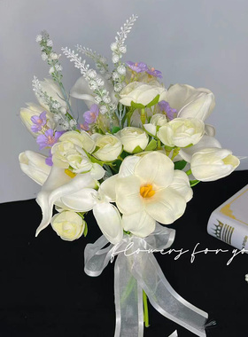 仿真花白色郁金香新娘拍照领证手捧花马蹄莲影楼婚纱摄影道具花束