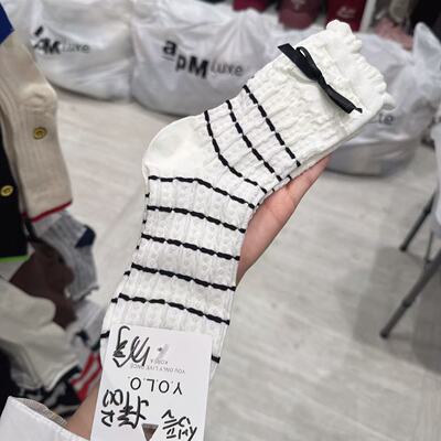 3.17东大门韩国YOLO二店蝴蝶结花边条纹袜子透气舒适百搭