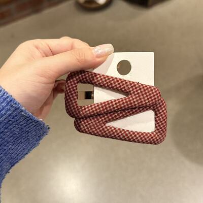 3.20韩国东大门nyunyu发饰格子三角发夹BB夹