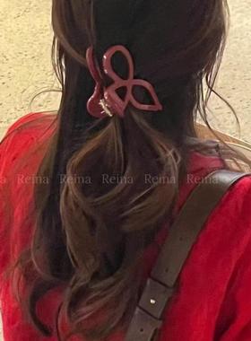 1.13韩国reina发饰不规则红色爱心抓夹