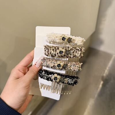 12.20韩国东大门baket发饰珍珠花朵小香花呢复古发梳插发梳子