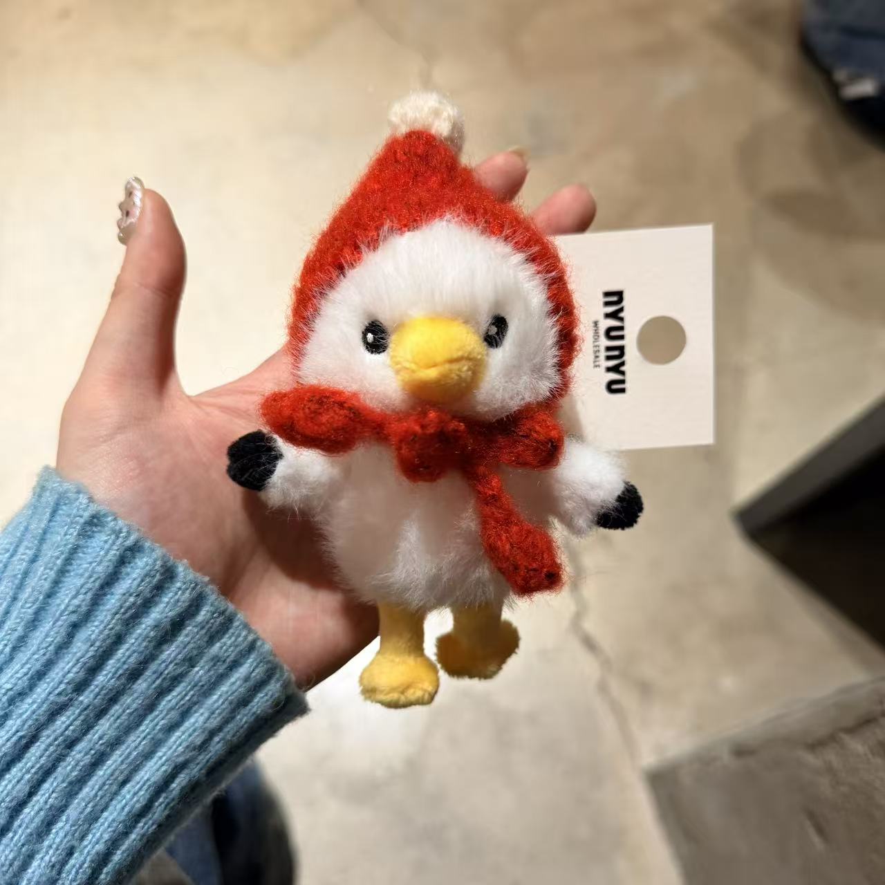 11.21韩国东大门nyunyu可爱帽子围巾小鸭鸭包挂钥匙扣