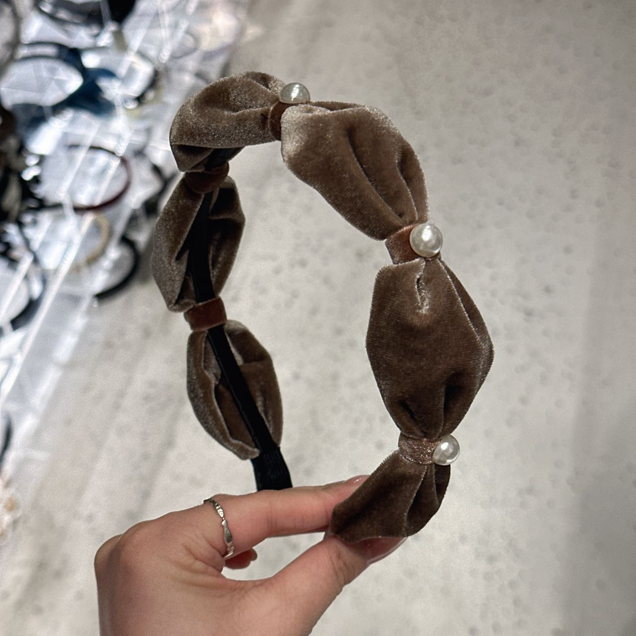 7.20韩国baket发饰丝绒花苞珍珠丝绒发箍