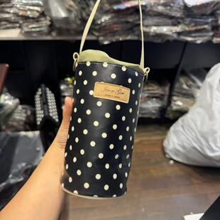 9.4韩国东大门wing卡通水桶包保温杯水壶收纳包拉链防水束口斜挎