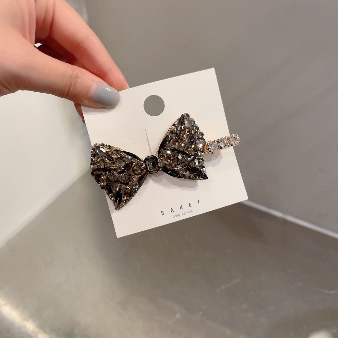 鸭嘴夹重工满钻直播水钻蝴蝶结