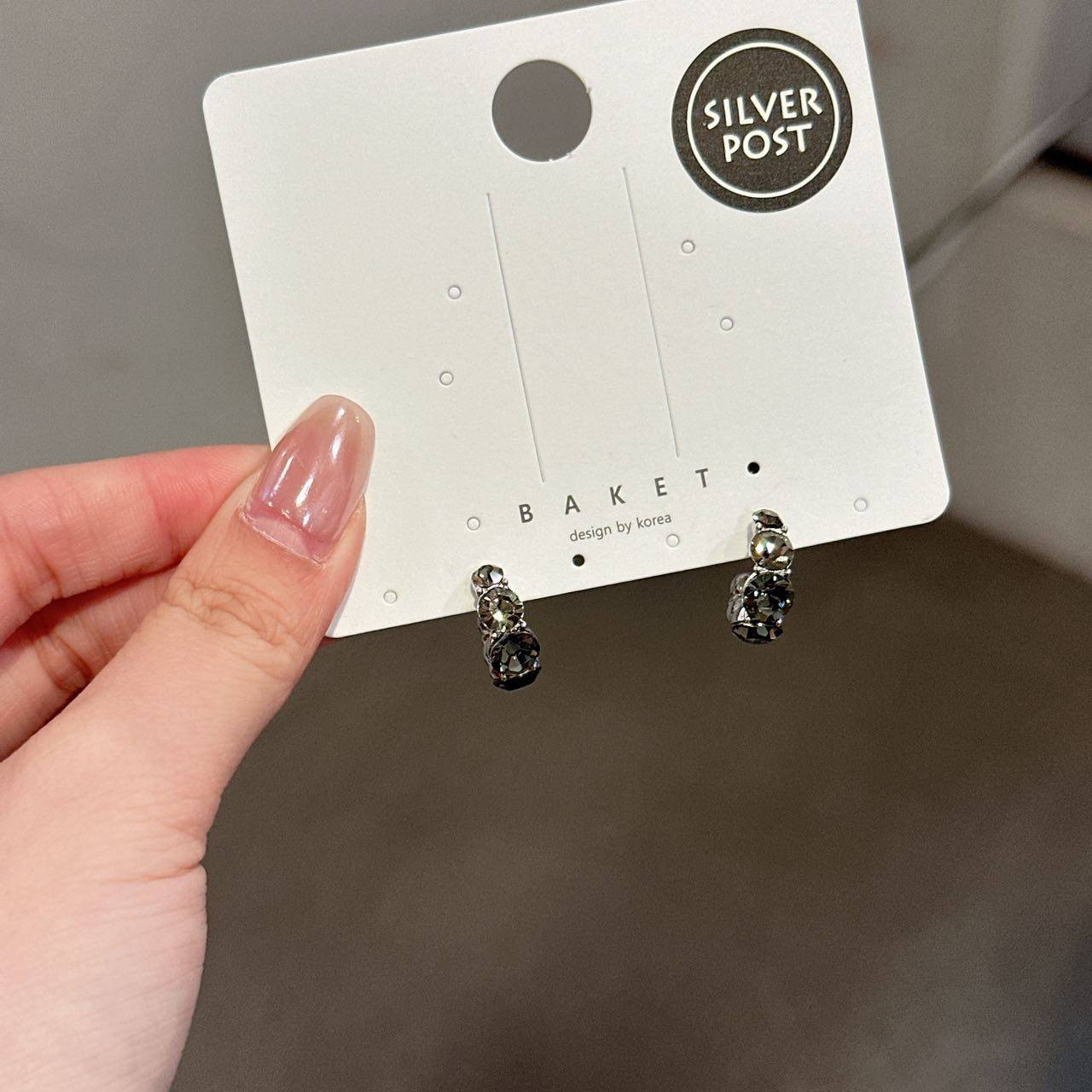 韩国东大门baket精致彩色超闪水钻半圈耳钉优雅个性925银耳环