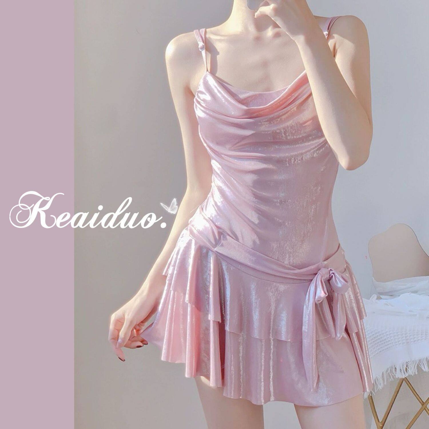 游泳衣2026新款夏季微胖女孩遮肉纯欲风粉色高级性感裙式保守度假