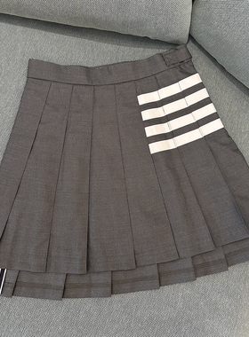 王心凌同款TB百褶裙学院风女四道杠防走光半身裙西装A字短裙jk裙