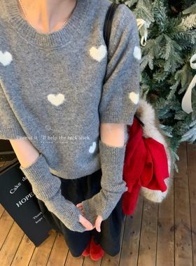 peanut花生家-韩国早春桃心朵朵拼色爱心短袖毛衣(配袖套)1298