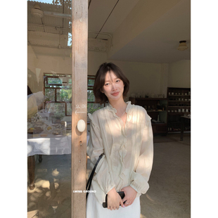 nouveau-韩国东大门2026春季法式气质木耳边V领55%苎麻衬衫R90610