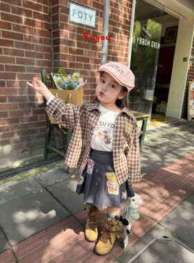 苏右2026秋季新款女宝格子开衫衬衣小熊打底衫童趣刺绣短裙洋气