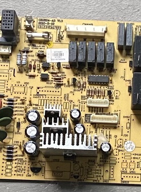 适用格力空调30138467 主板M8243C 电路板 GRJ824-A3通用30138465