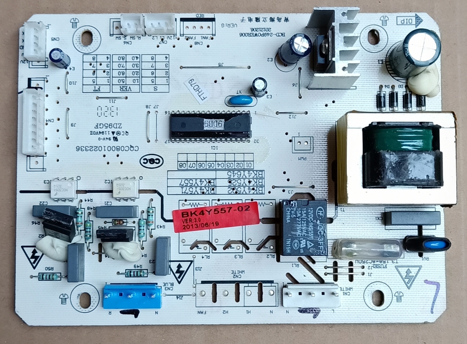原装海信冰箱主板 BK4Y557-02 CQC08001022336 BCD-249POWER006