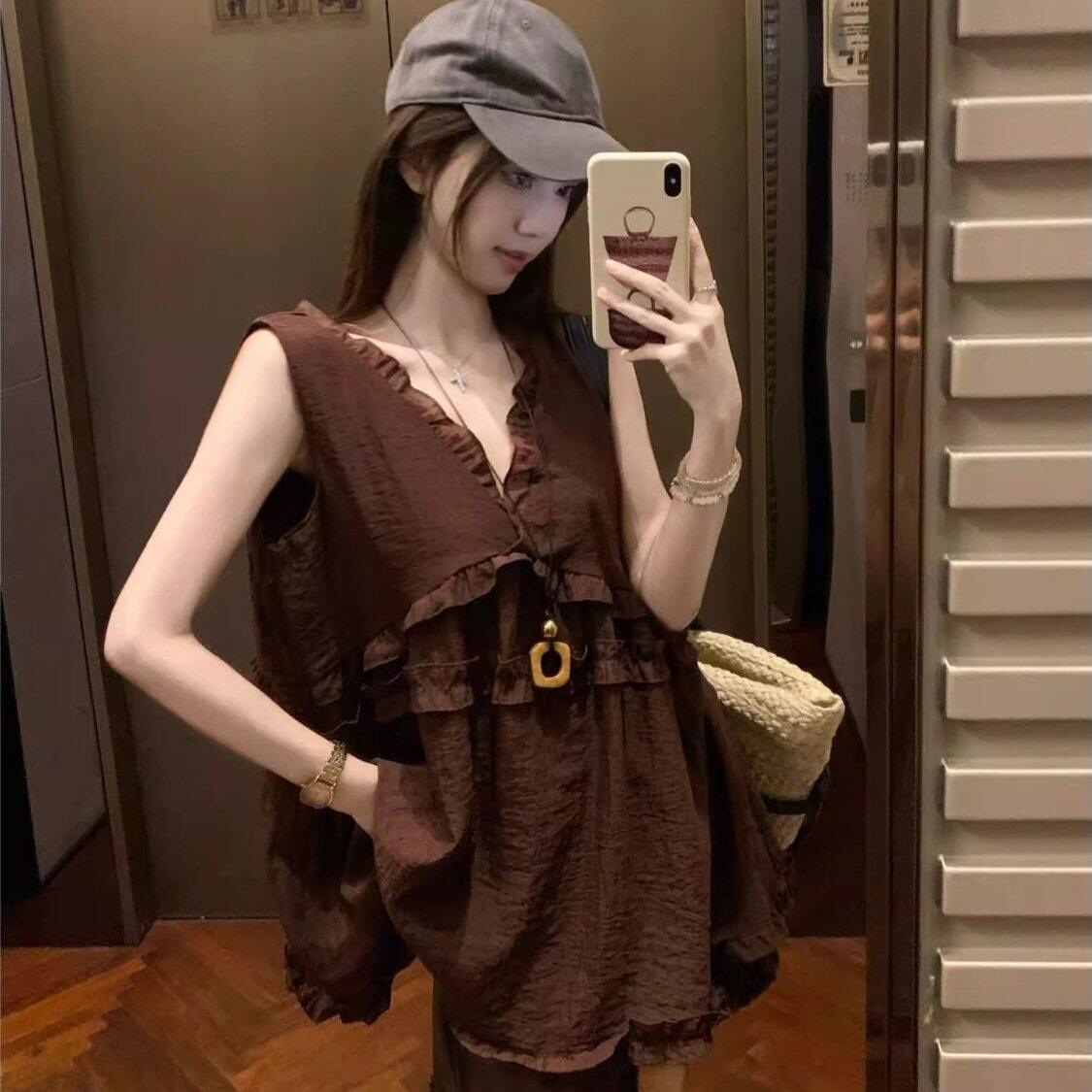 边无袖V领背心上衣女夏季新款搭配高腰阔腿休闲短裤两件套装