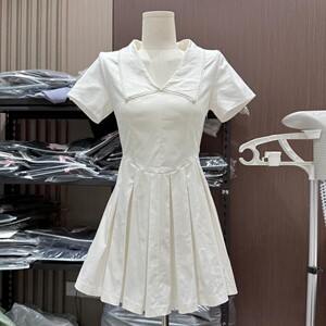 法式学院风白色衬衫连衣裙子女夏季2025新款漂亮绝美百褶短裙