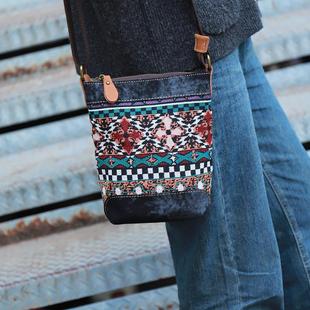 民族风轻便牛仔包原创设计刺绣迷你手机包外出逛街布艺单肩斜挎包