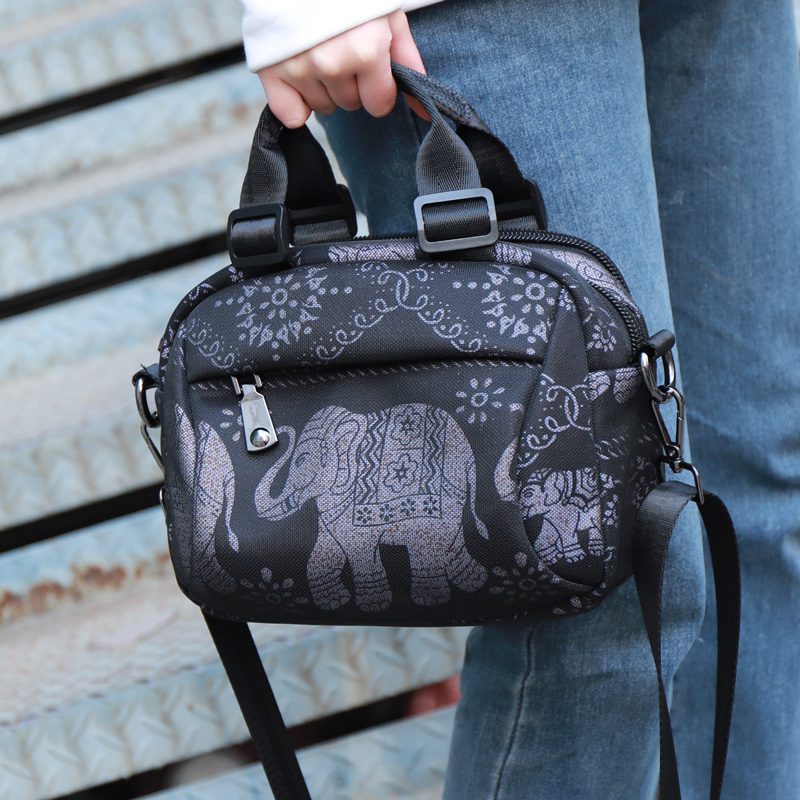 牛津布印花手提斜挎包