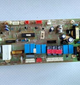 海尔空调配件内电脑板控制板0010403840主板KFRD-50LW/UZXF