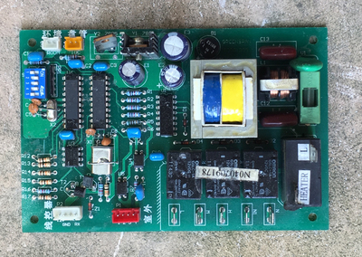 海尔特灵麦克维尔中央空调配件 电脑板GREENSPAN ID001305