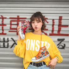 2025春季嘻哈高帮潮款涂鸦鞋女款平底韩版手绘双色鸳鸯休闲帆布鞋
