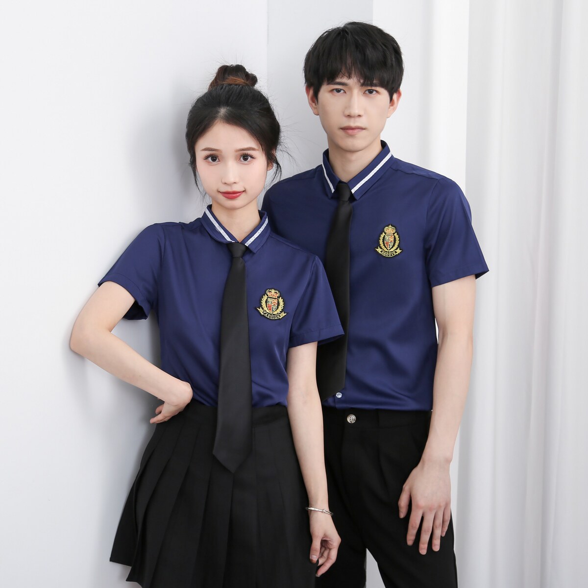 714-Y820P40控69/2025夏季小清新学院风工作衬衫修身短袖衬衣潮图片
