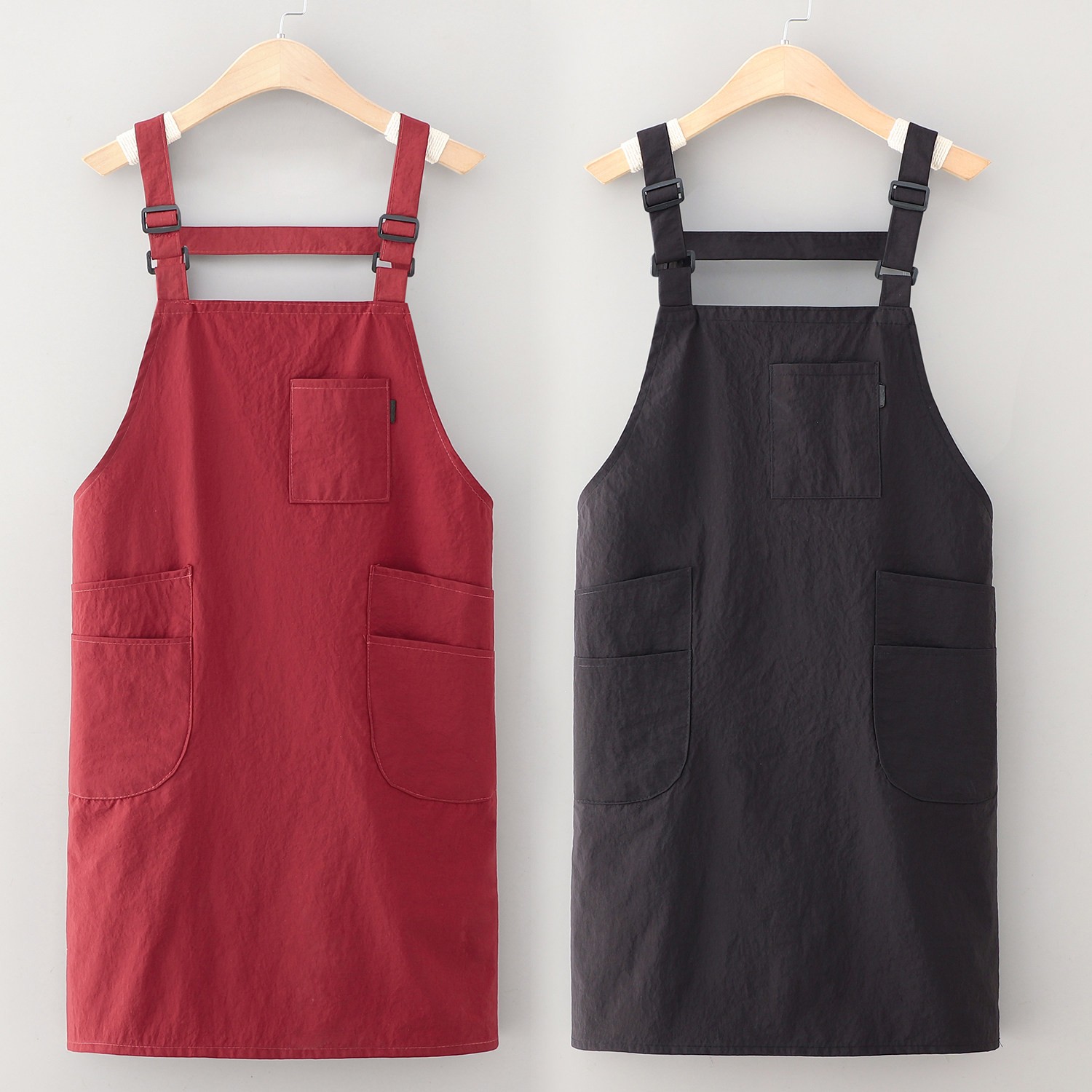 时尚印花背带围裙成人防污耐脏多口袋厨房家用做饭工作服四季通用