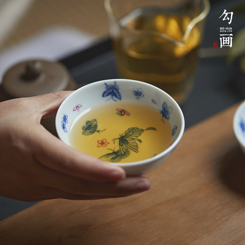 勾画斗彩手绘蝶恋花普洱杯内绘景德镇陶瓷粉色茶杯主人杯功夫茶具