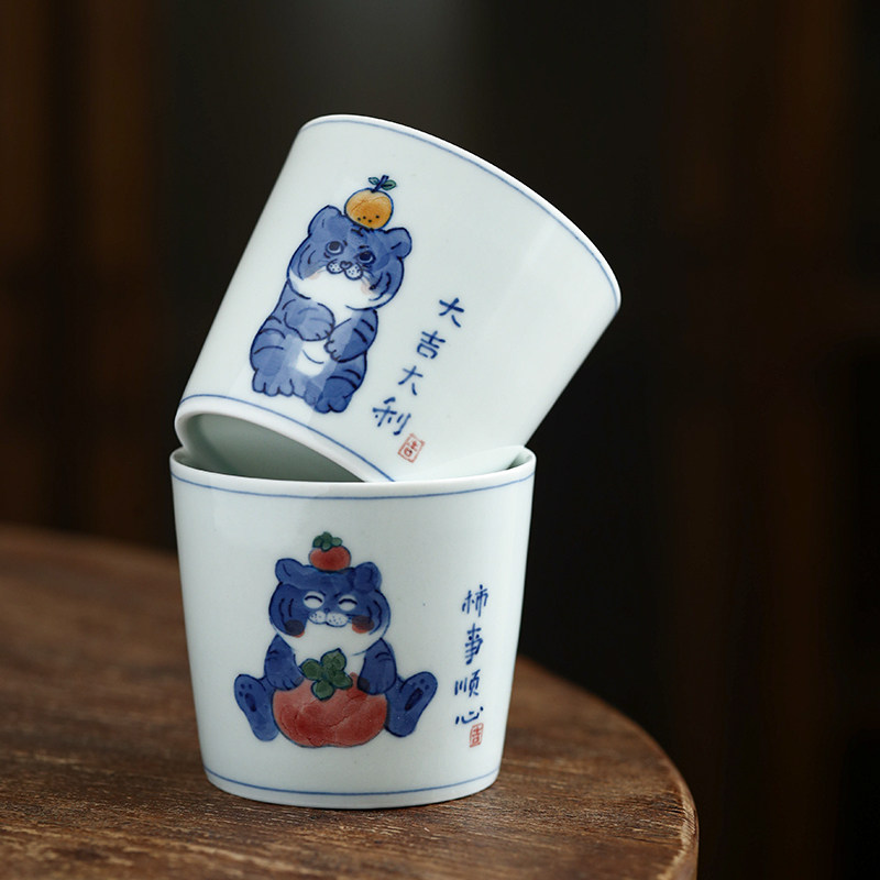 勾画景德镇手绘卡通可爱小老虎陶瓷青花水杯成人儿童品茗杯主人杯