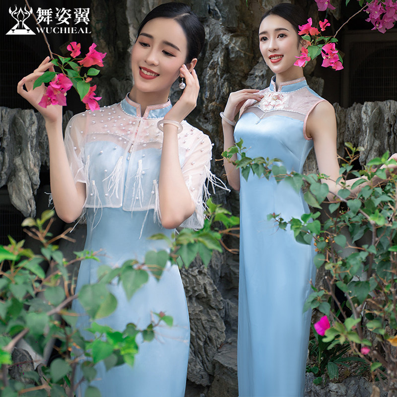 舞姿翼修身礼仪走秀缎面旗袍披肩
