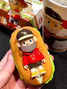 麦当劳联名FARMER BOB盲盒100%潮流桌面盲盒摆件手办正品代购