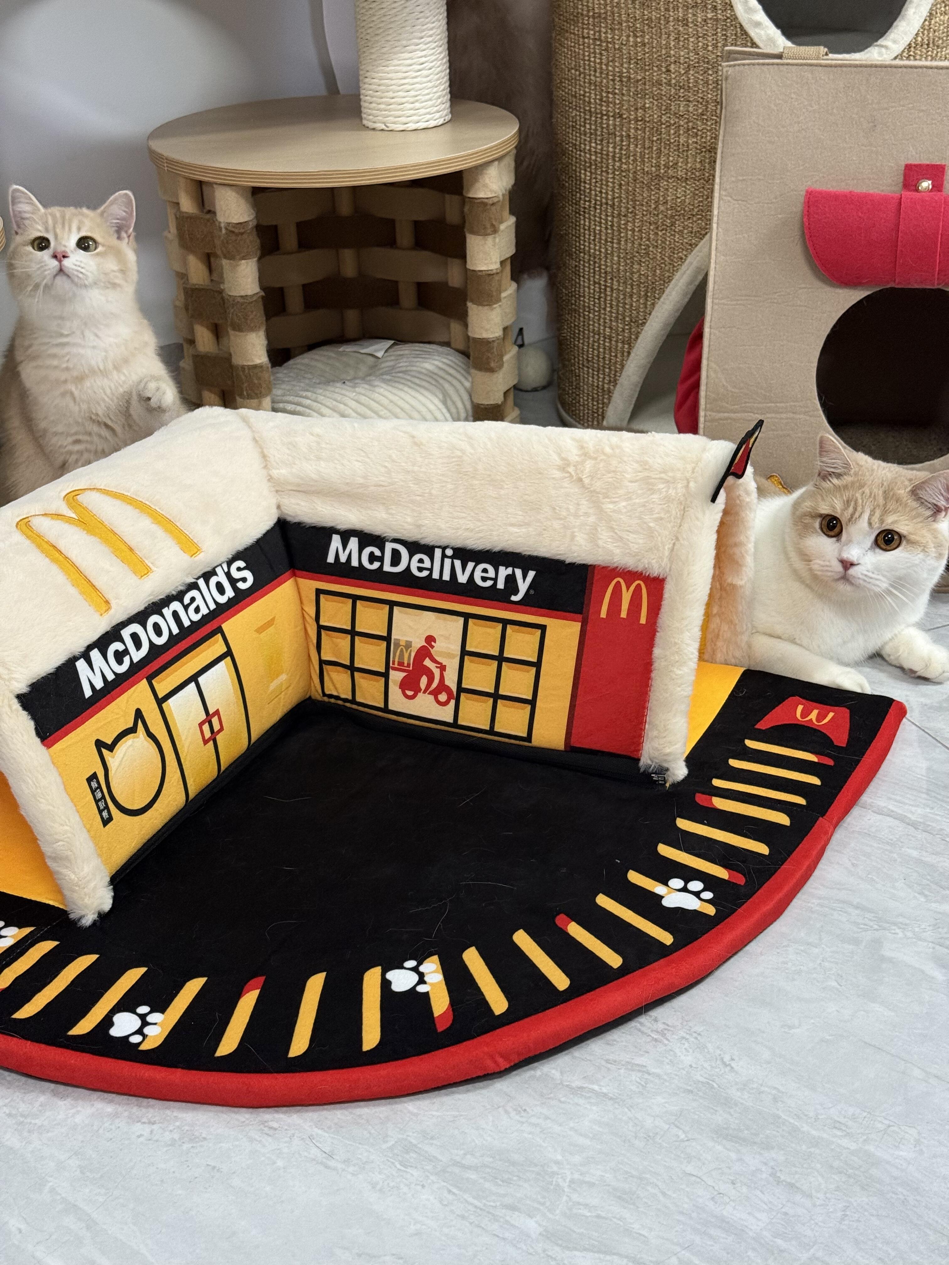 正品代购麦当劳限定喵乐送限定猫窝喵乐送帽子围兜兜猫爬架