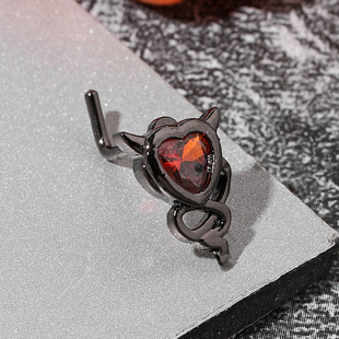 L杆鼻钉黑色小恶魔红色钻桃心鼻环欧美新款帅气万圣节穿刺饰品潮