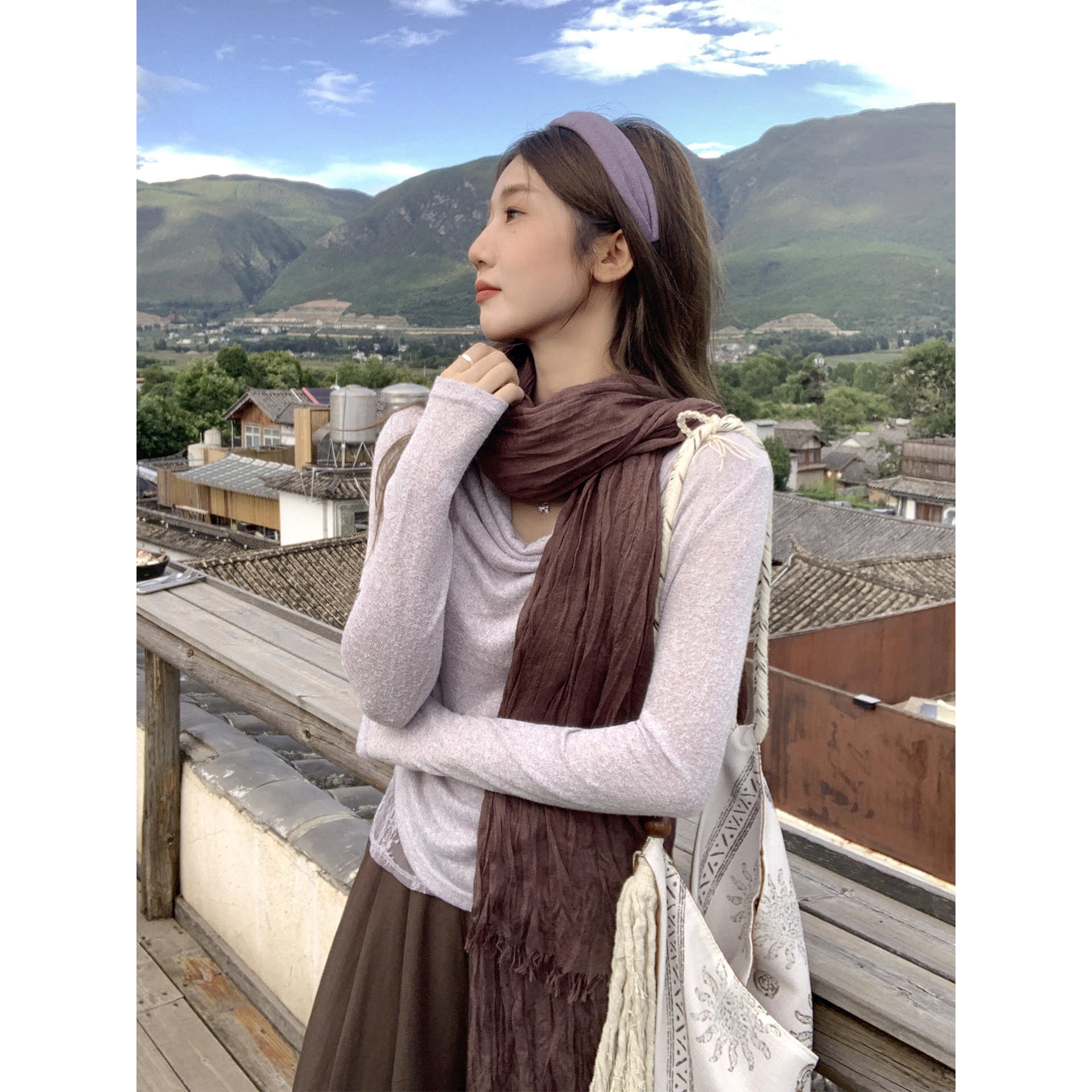 紫色假两件荡领蕾丝内搭T恤女秋季法式打底衫长袖高级感修身上衣