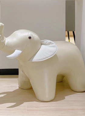 搬新家实用客厅摆件大象动物坐凳