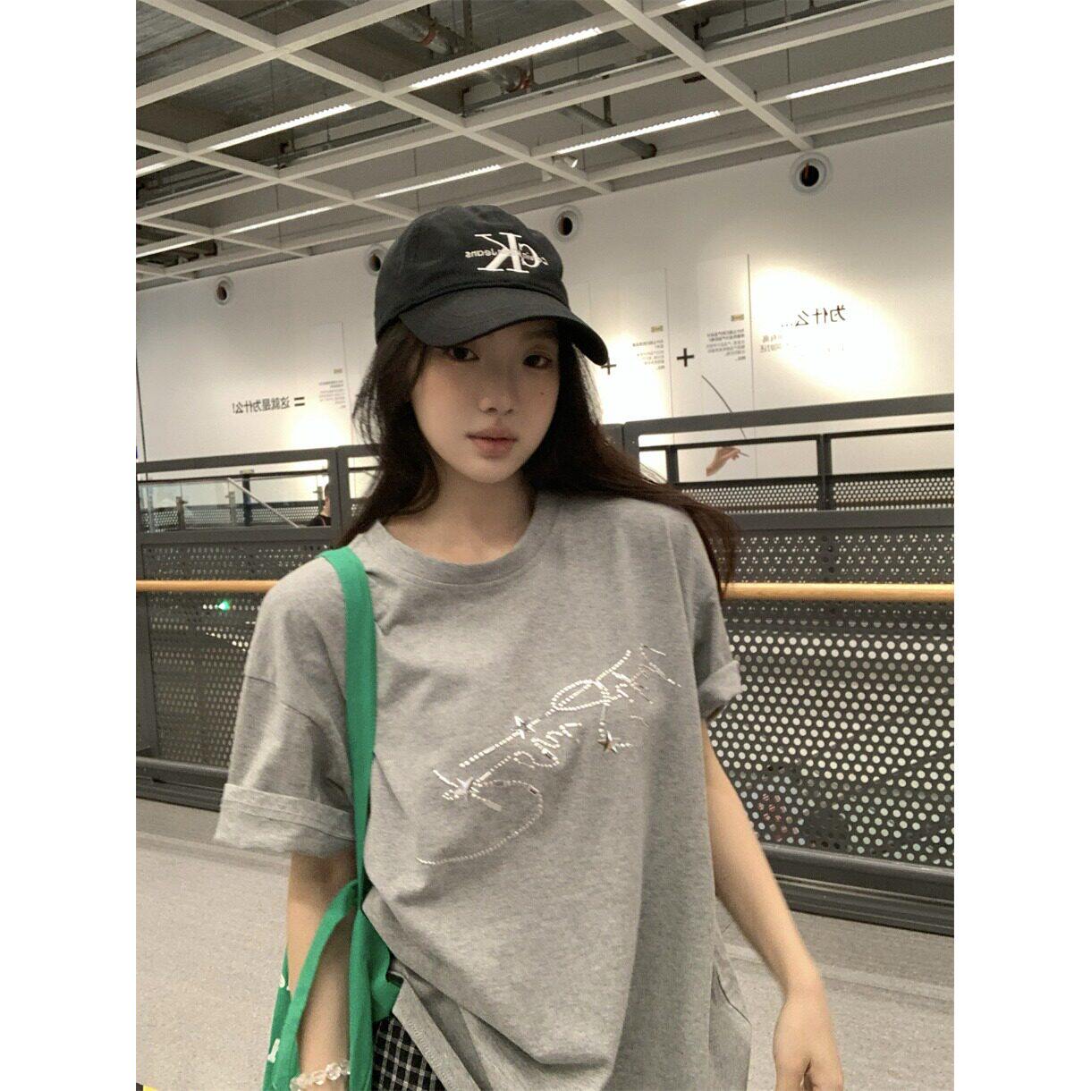 宅女家休闲星星烫钻套头短袖上衣女装夏季复古宽松显瘦灰色T恤