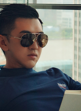 飞行员太阳镜娃娃同款