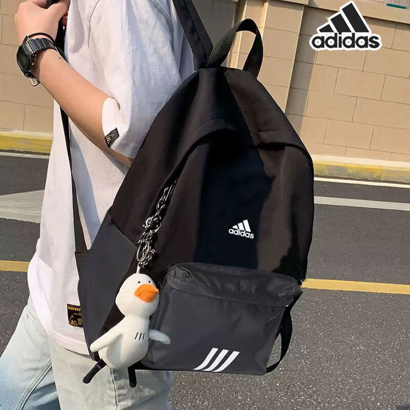 adidas阿迪达斯双肩包男女包新款百搭休闲包大容量学生书包HG0348