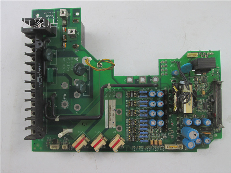 Yaskawa CIMR-L7C4015变频器电源驱动板 ETP617163 YPHT31287-2D
