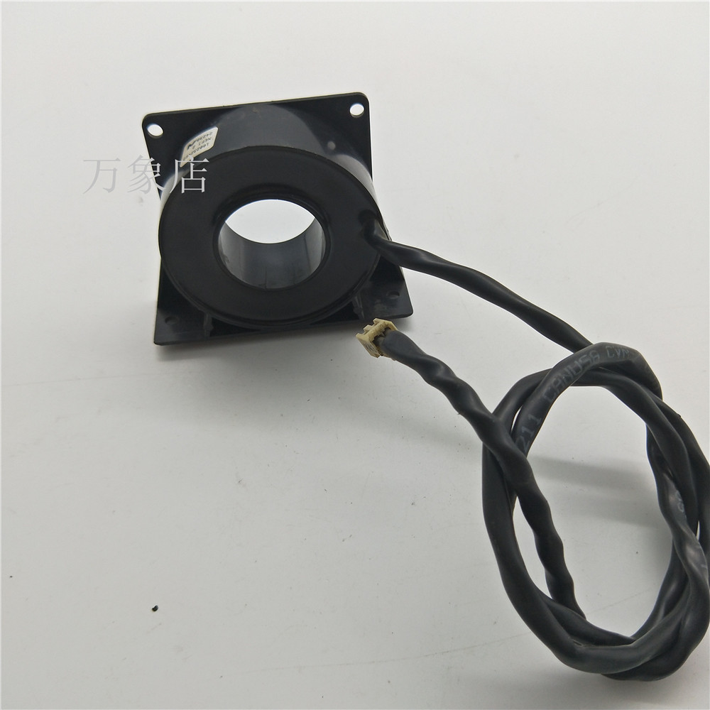 10023246C/10023246D NEFT 2 电流互感器 实物拍摄