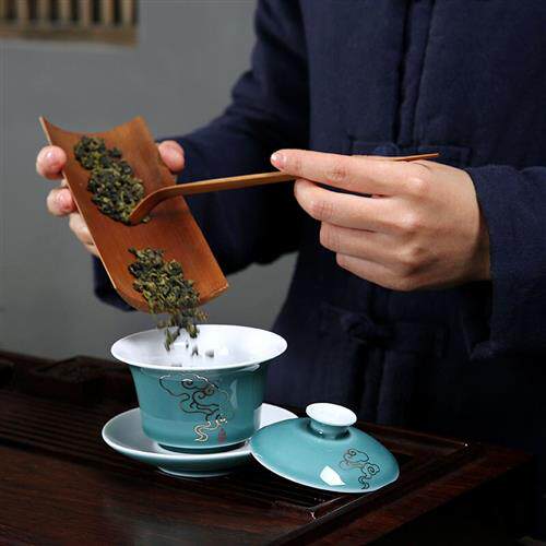 高档金镶玉 功夫茶具套装 家用陶瓷盖碗茶杯公道杯喝茶泡茶套装送使用感如何?