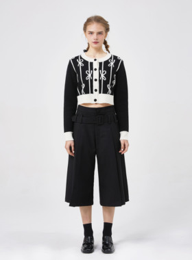 En blanc.原创设计蝴蝶结提花羊毛短针织衫