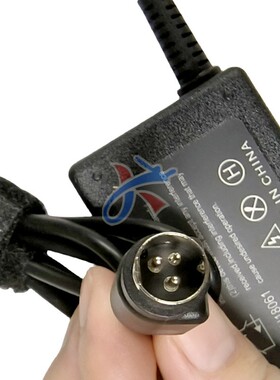 新北洋EPSON打印机BTP-2002CP TM-T58 U80电源适配器24V2.5A三针