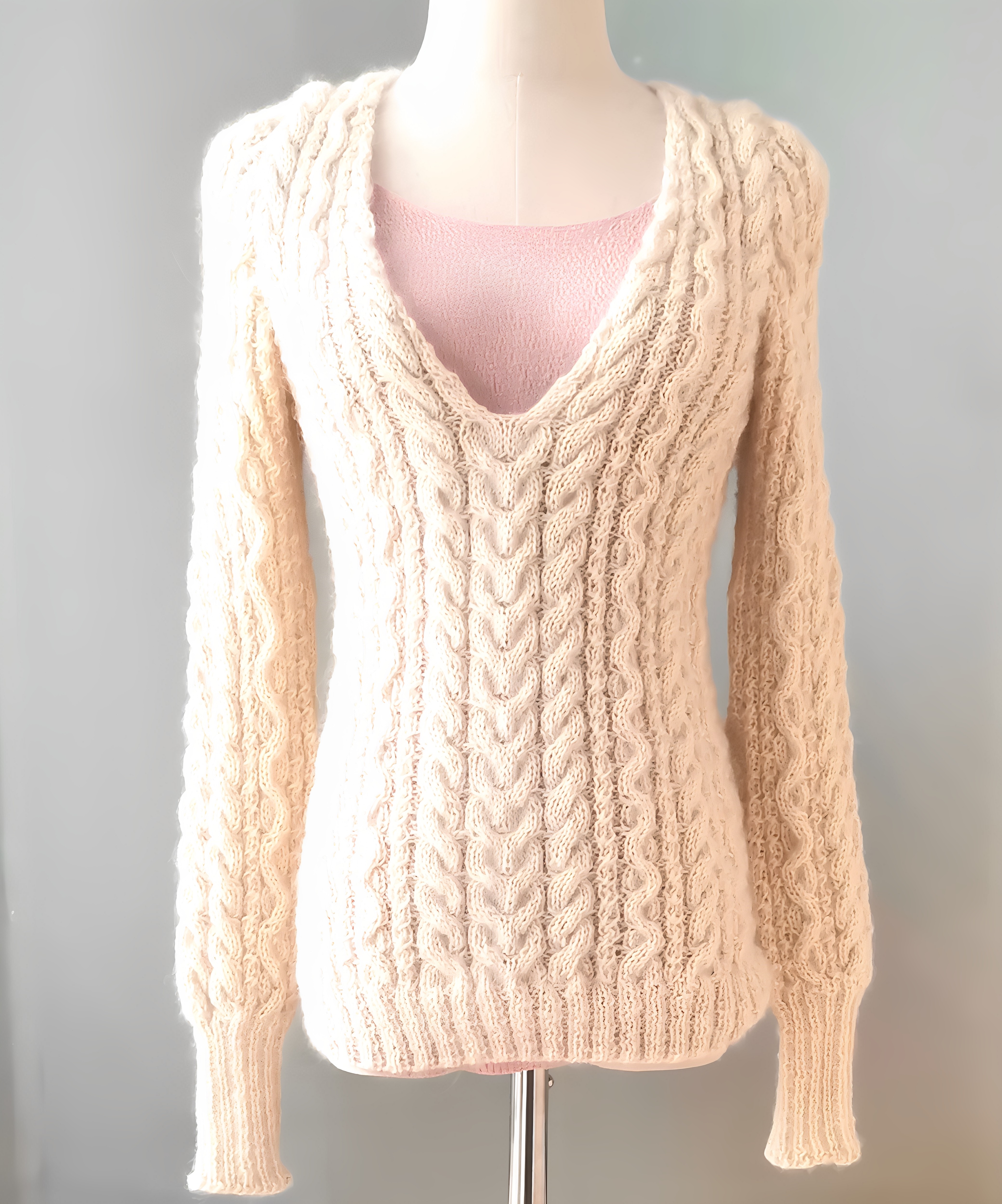 女人秀手工编织秋冬纯羊绒保暖贴身女士深V领麻花长袖套头毛衣