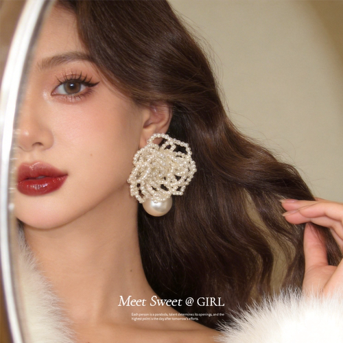珍珠花朵耳钉绝美耳环女